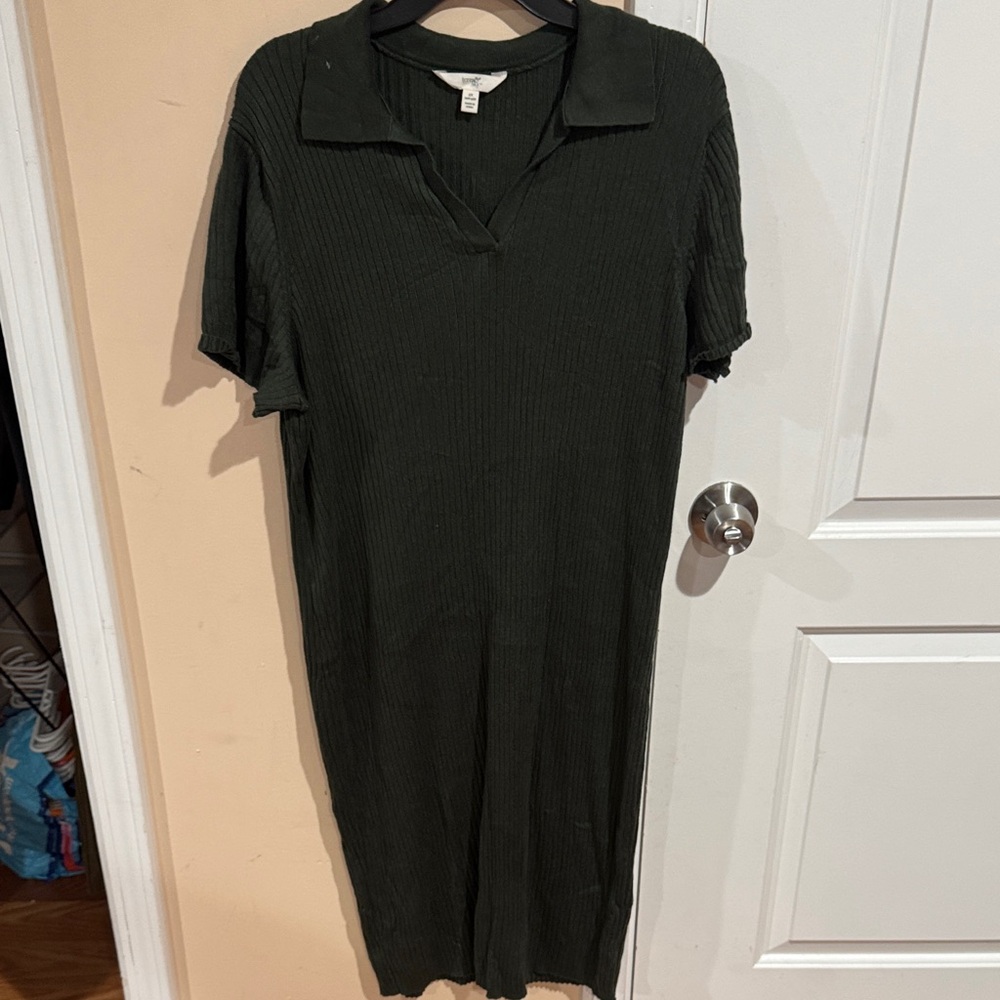 Terra & Sky Dark Green Maxi Dress